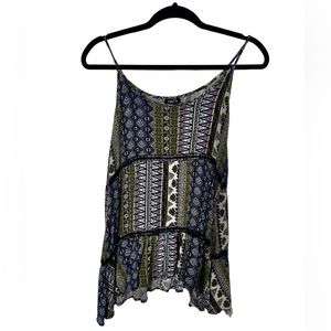 Rue 21 top • size medium